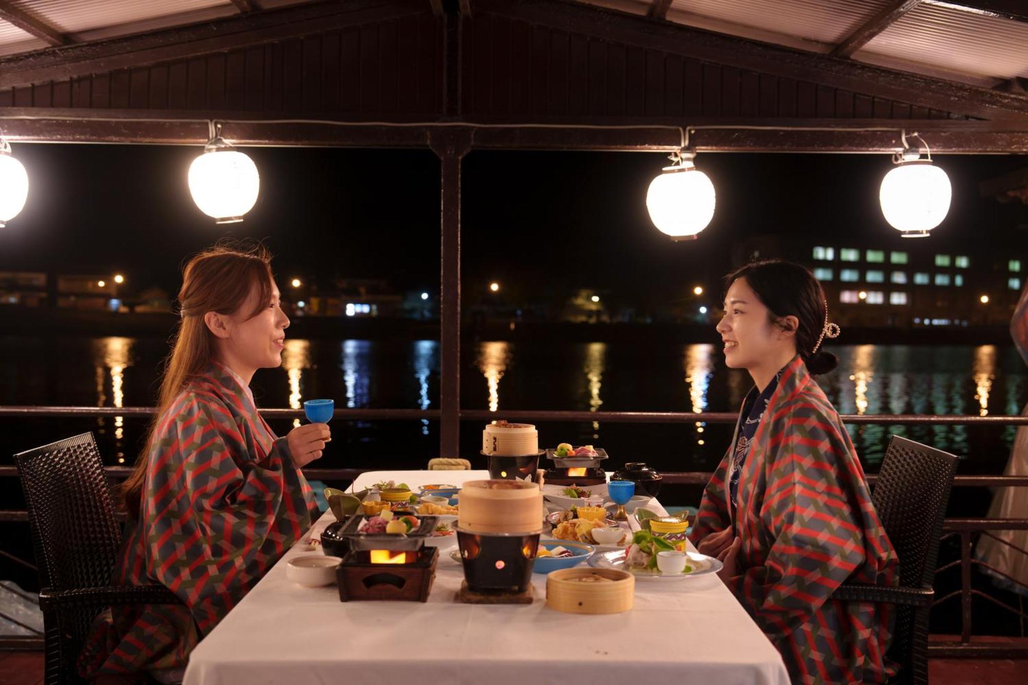 Hita Onsen Kizantei Hotel מראה חיצוני תמונה